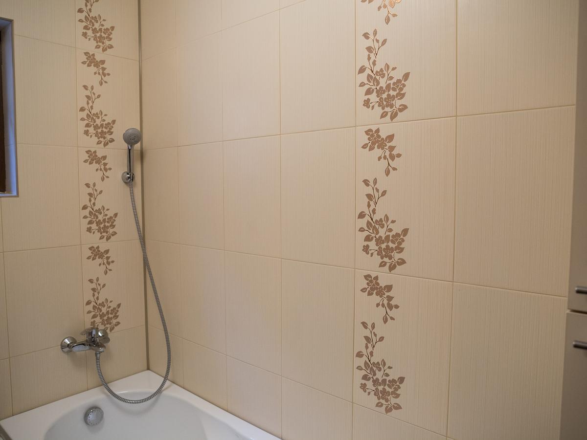 Casa Bella Apartments Bragadiru Ngoại thất bức ảnh
